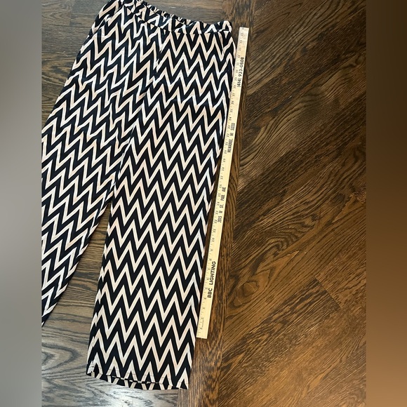 AB studio cream black chevron sheer wide flowy pants swim cover up large I think - Picture 5 of 5